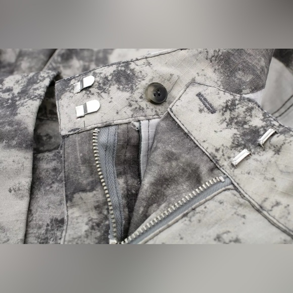 Multi Grey Euro Print With Pockets High Waisted Cargo Pants - Picture 7 of 9